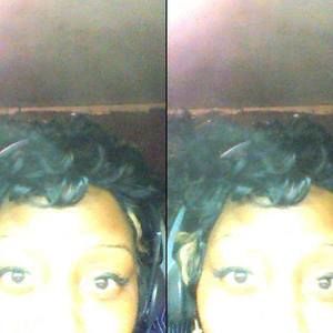 Meet your Posher, Zakia